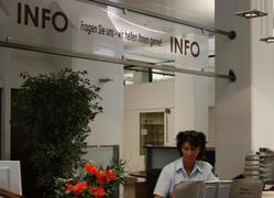 Information im Foyer Lux